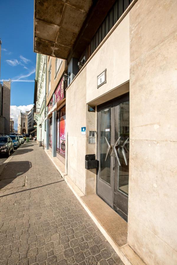 Danube Apartment Budapest Exterior photo
